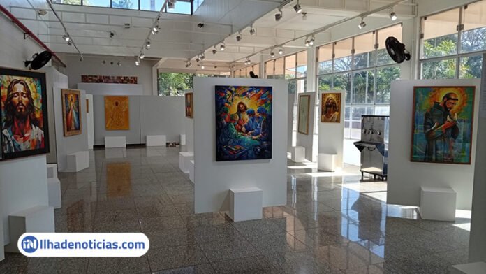 Exposição Egrégora de Luz